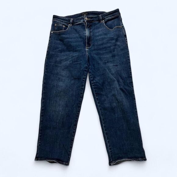 Universal Standard Wide Leg Jeans - Picture 3 of 4